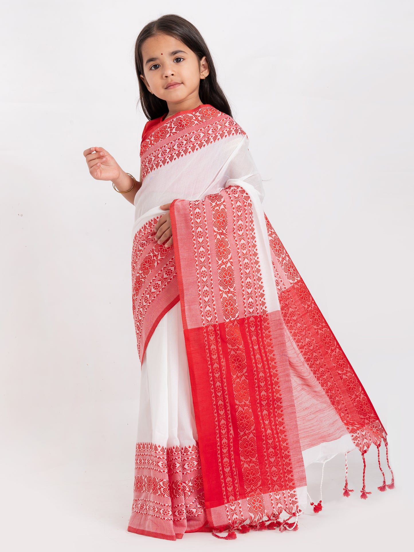 Exclusive Premium Quality Traditional Cotton Saree with Red Border, Floral Print Design Kids Begumpuri Saree, Costume for Girls