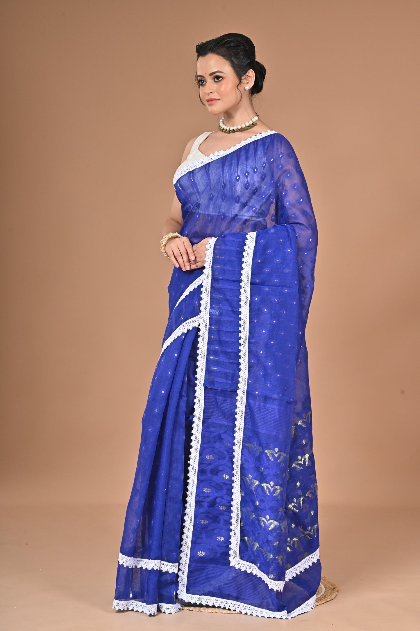 New & Exclusive Red Dimond Dhakai Jamdani Saree – White with Lace Border | Cotton Silk | 5.5m | No Blouse (Blue)