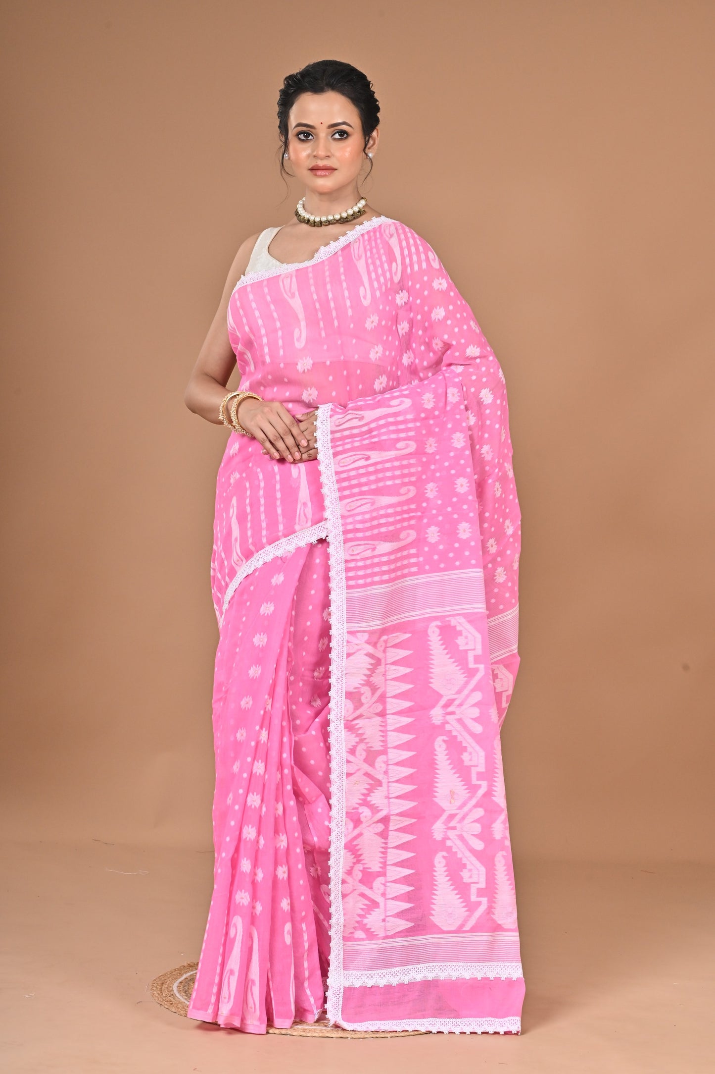 New & Exclusive Korat Dhakai Jamdani Saree – White with Lace Border | Cotton Silk | 5.5m | No Blouse (Pink)
