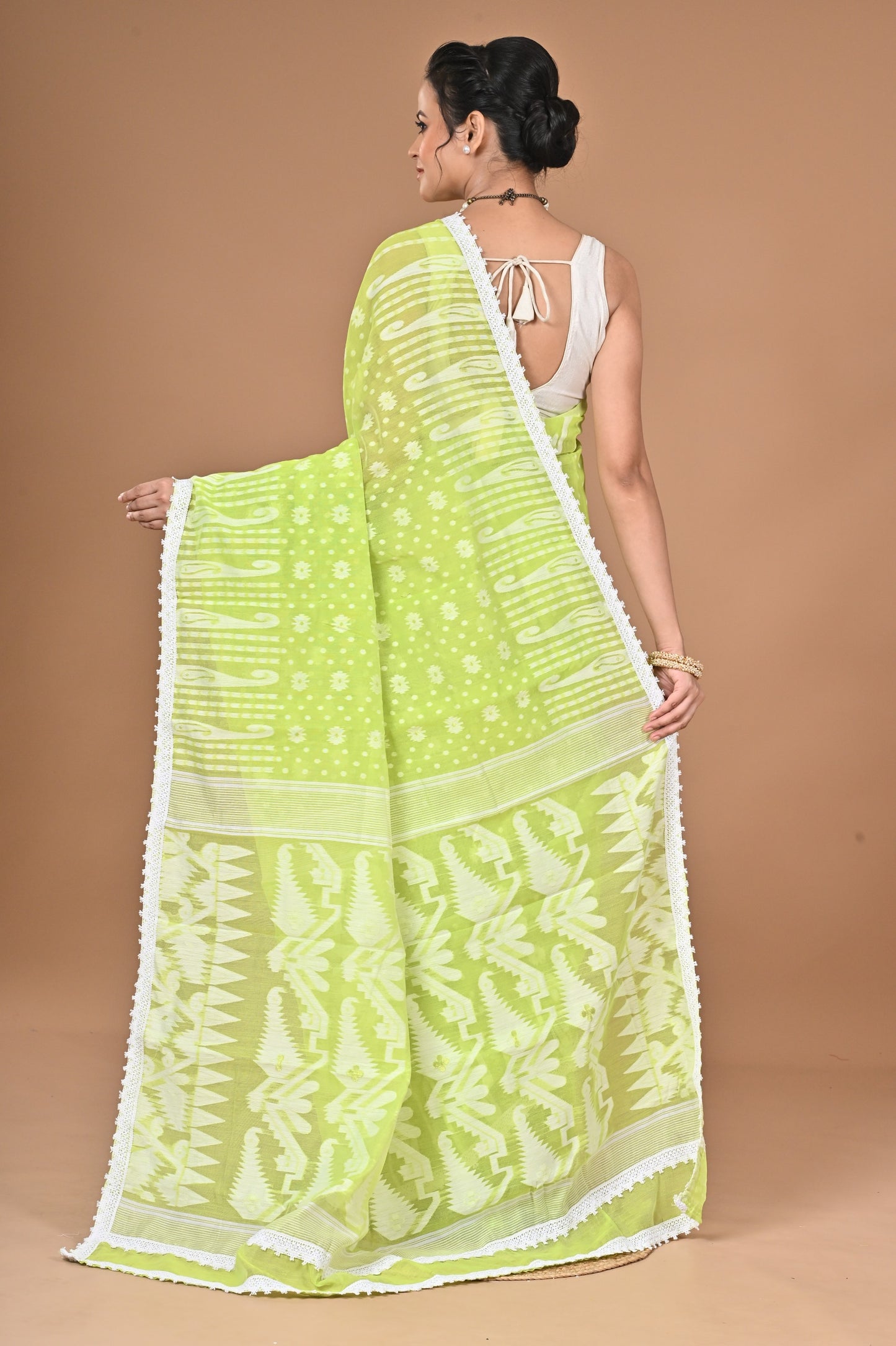 New & Exclusive Korat Dhakai Jamdani Saree – White with Lace Border | Cotton Silk | 5.5m | No Blouse ( Light Green )
