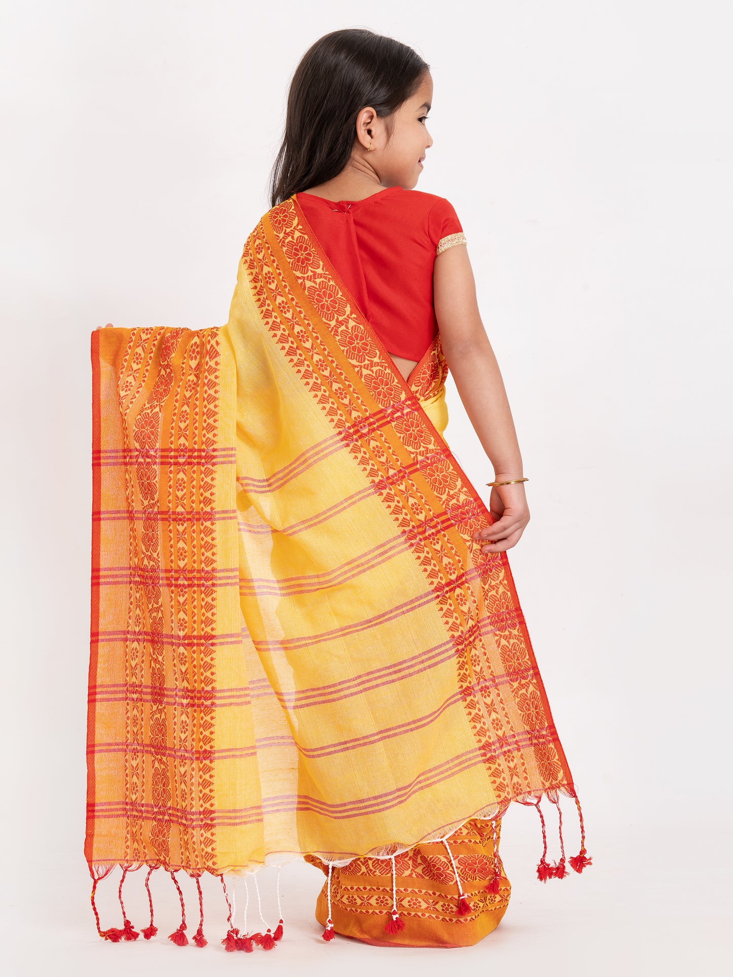 Exclusive Premium Quality Traditional Cotton Saree with Red Border, Floral Print Design Kids Begumpuri Saree, Costume for Girls