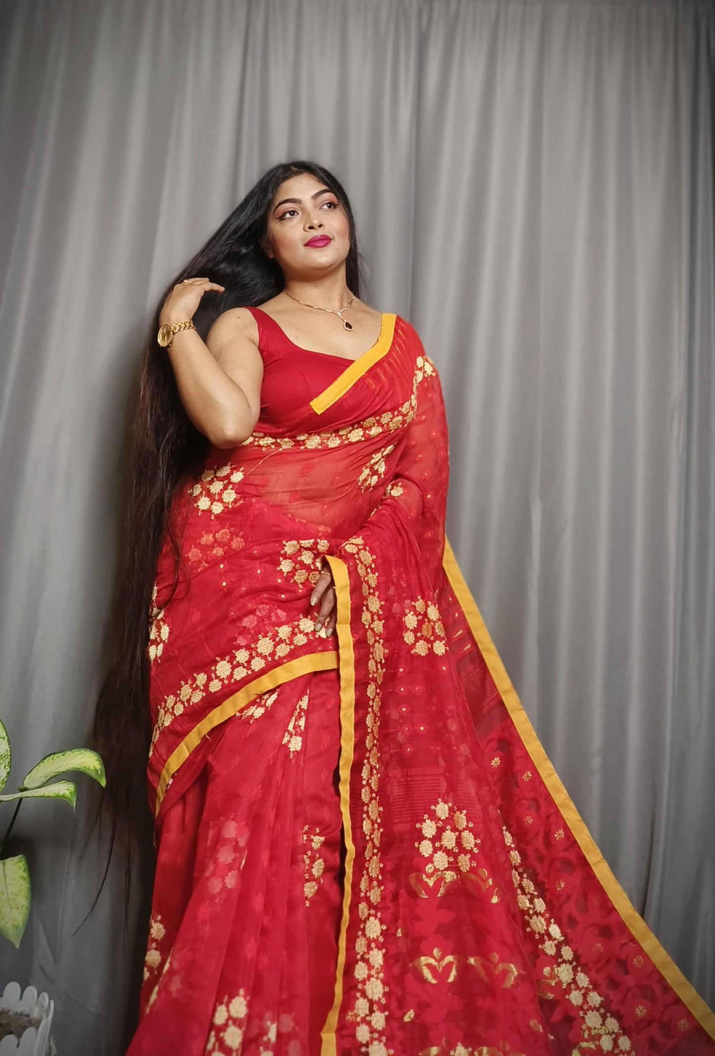 Exclusive Premium Quality Self Dhakai Jamdani with Embroidery Work Design Saree