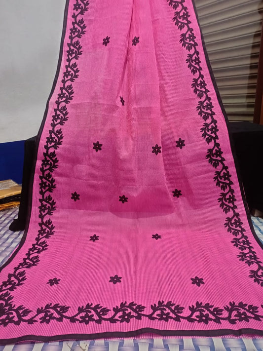 গাইহালুদ স্পেশাল গামছা হাতে তৈরি ফ্রি সাইজ ব্লাউজ সহ শাড়ি (হলুদ)