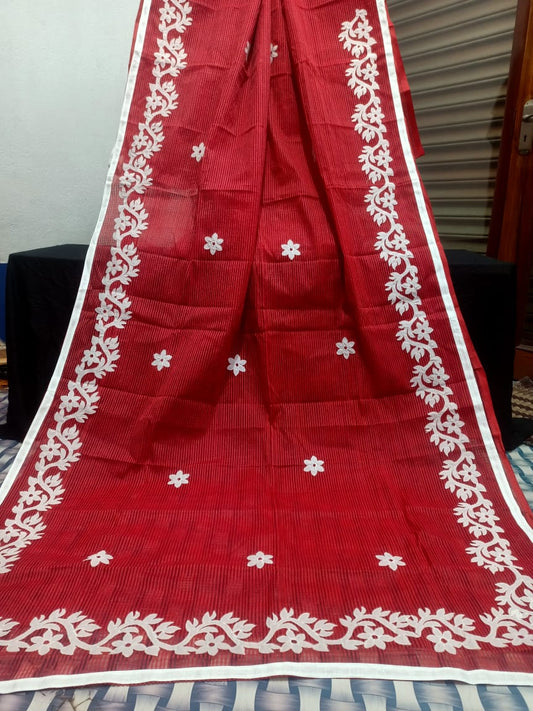 গাইহালুদ স্পেশাল গামছা হাতে তৈরি ফ্রি সাইজ ব্লাউজ সহ শাড়ি (হলুদ)