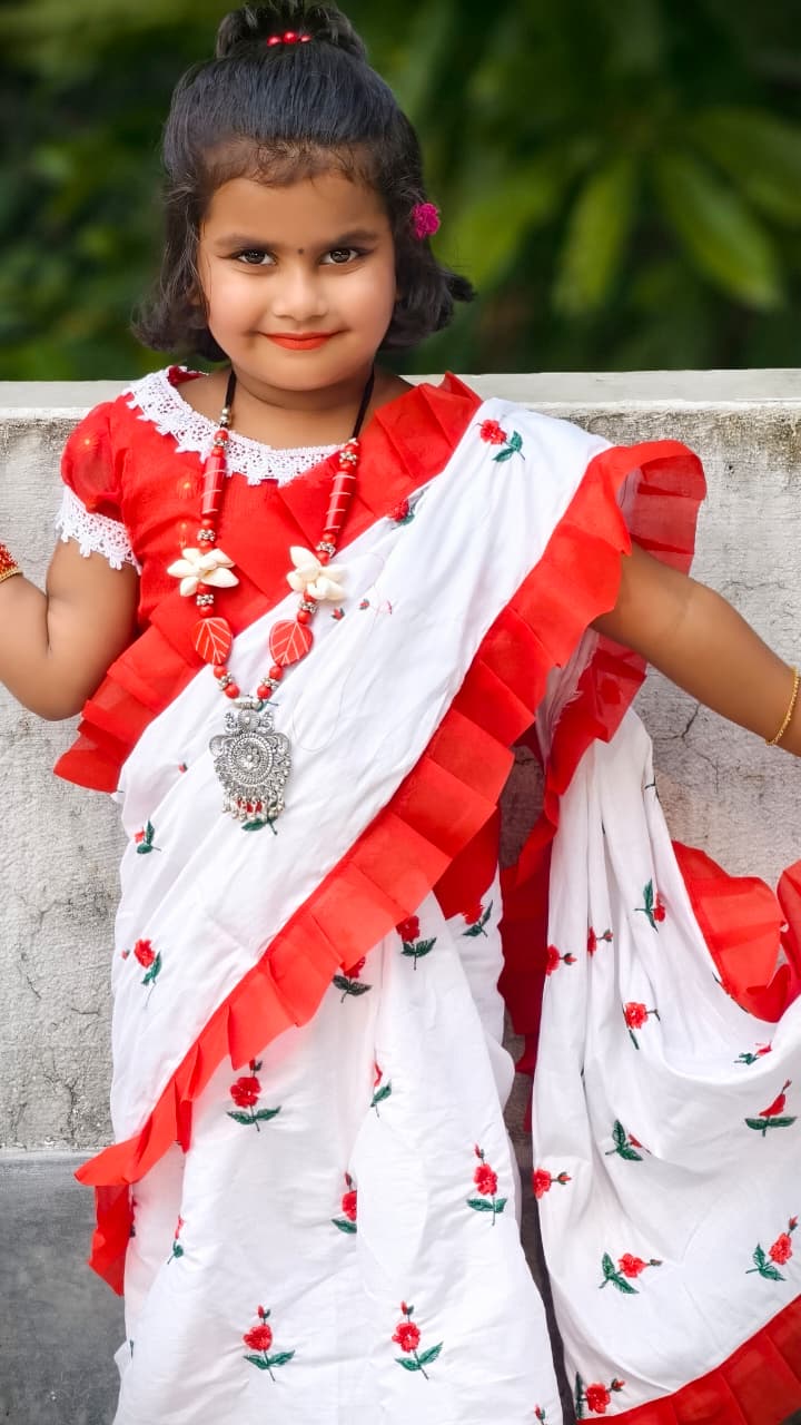 Rayon Cotton Embroidered Kids Saree | Festive Wear Saree for Girls (3–5 Years) | Ligweight & Comfortable | No Blouse Piece (White)