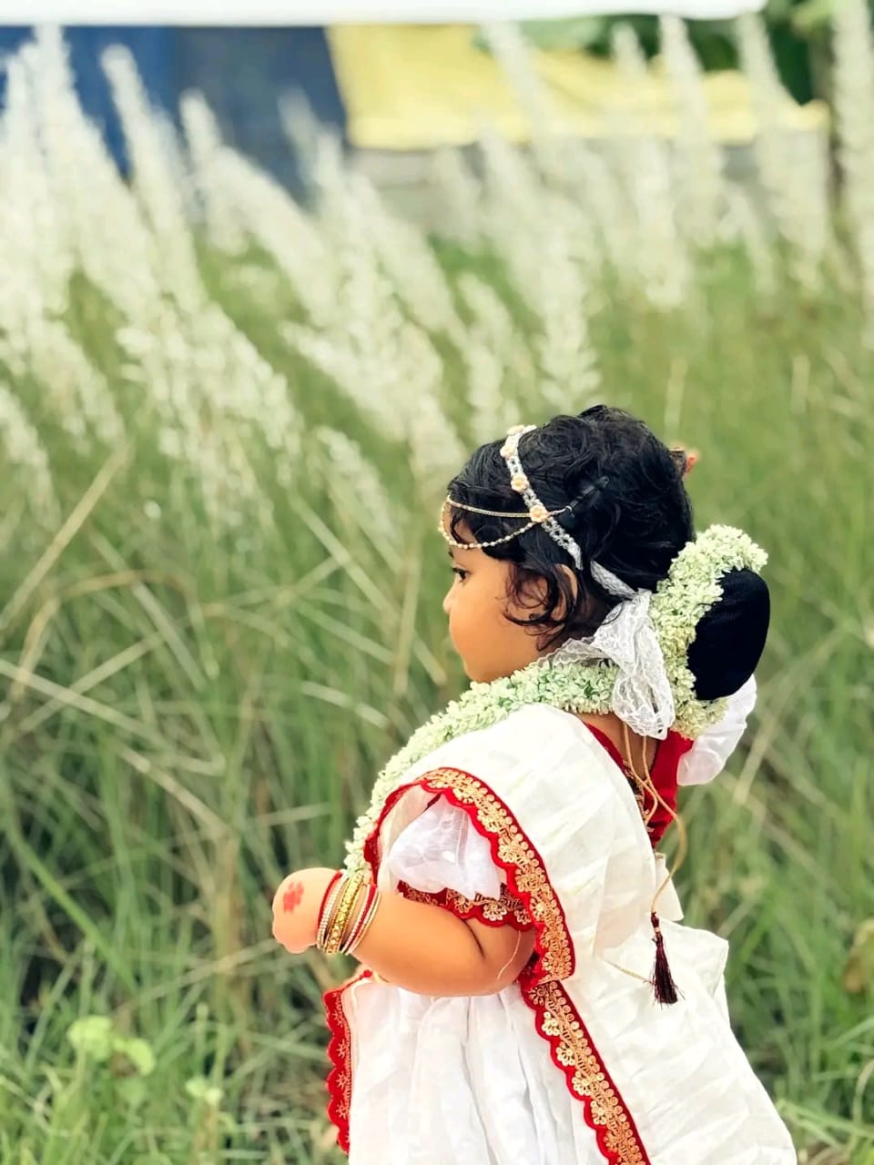 Jamdani Kids Saree with Golden Ruffle Work & Blouse Set | Premium Festive Wear for Girls (3–5 Years) | Soft & Lightweight Traditional Outfit