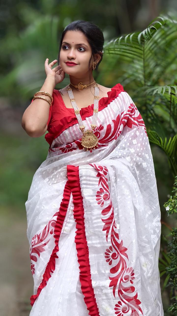 Korat Kolka Print Dhakai Jamdani Saree with Red Ruffle Work No Blouse