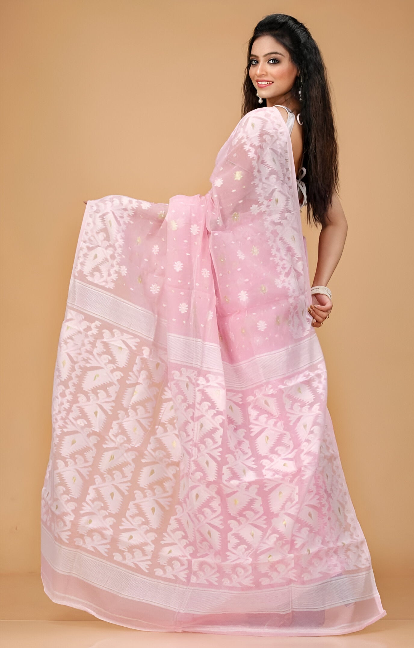 Exclusive Bangaldesi Dhakai Jamdani Primium Quality New Degain Saree