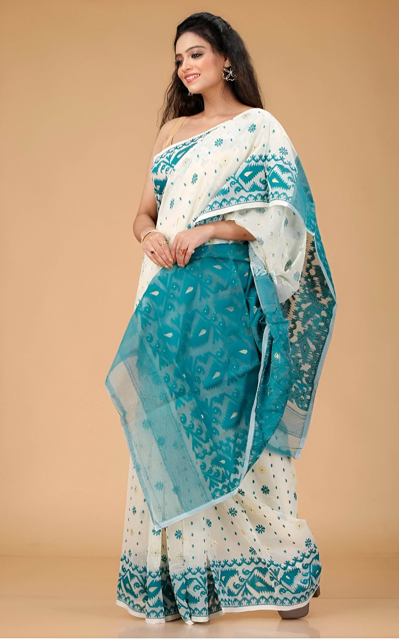 Exclusive Bangaldesi Dhakai Jamdani Primium Quality New Degain Saree