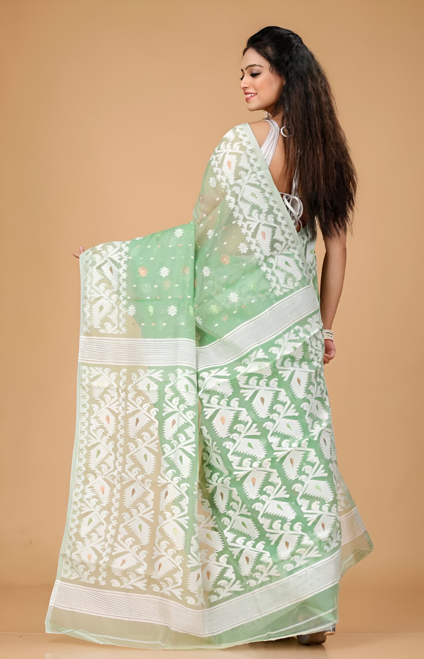 Exclusive Bangaldesi Dhakai Jamdani Primium Quality New Degain Saree